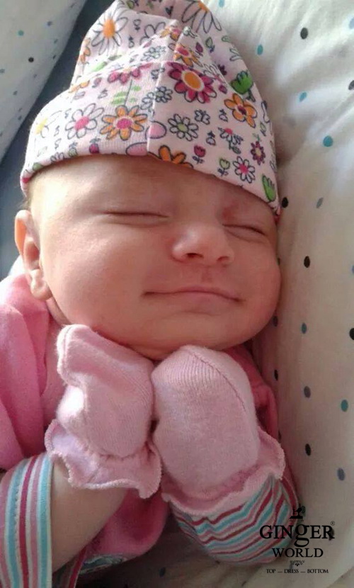 Đáng yêu bộ ảnh trẻ em ngủ với gương mặt tràn đầy hạnh phúc 11